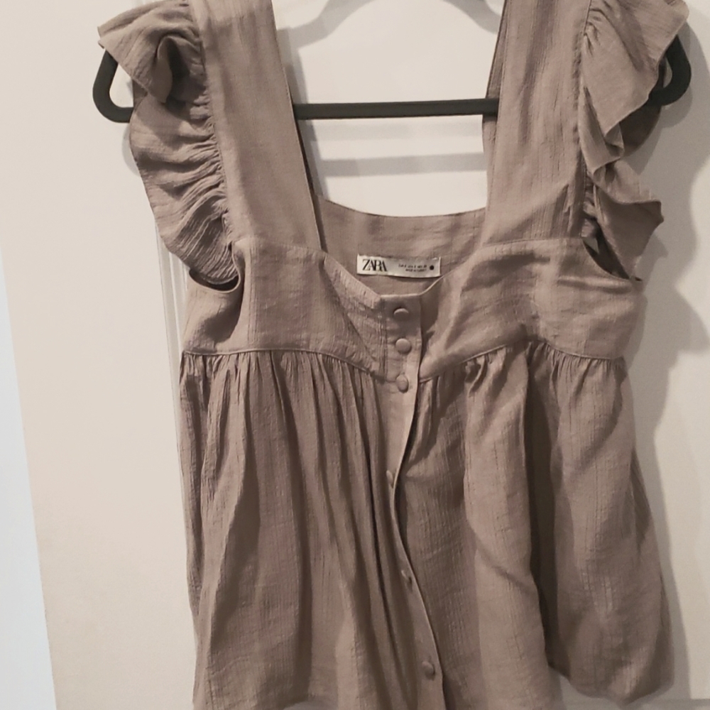 Peplum top